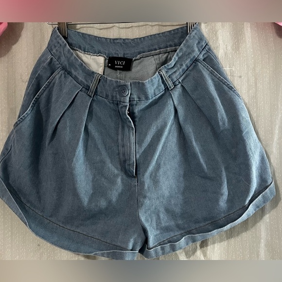 Vici Blue Jean Shorts High-Waisted Relaxed Fit - Picture 1 of 5